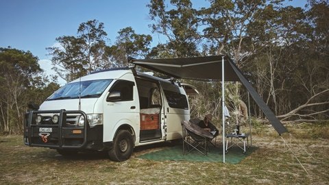 Bus-4×4-Campervan-Conversion Bus 4x4 Campervan Conversion