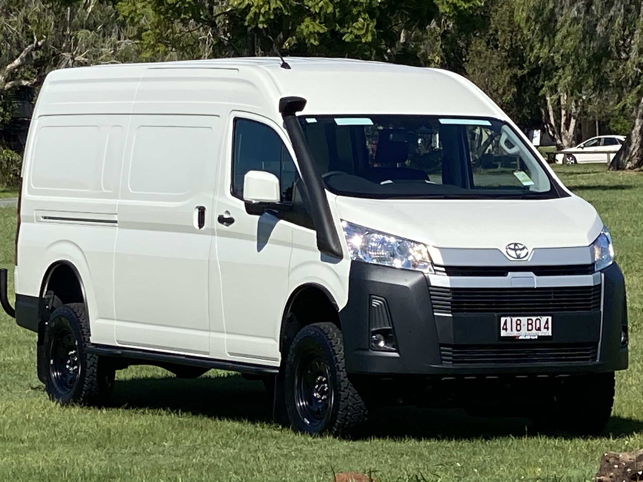 Toyota HIACE SLWB Van IMG 0784 1 scaled